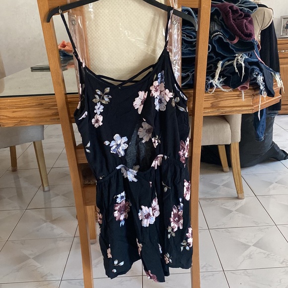 Juniors’ Summer Skort - Size XS - Picture 2 of 2